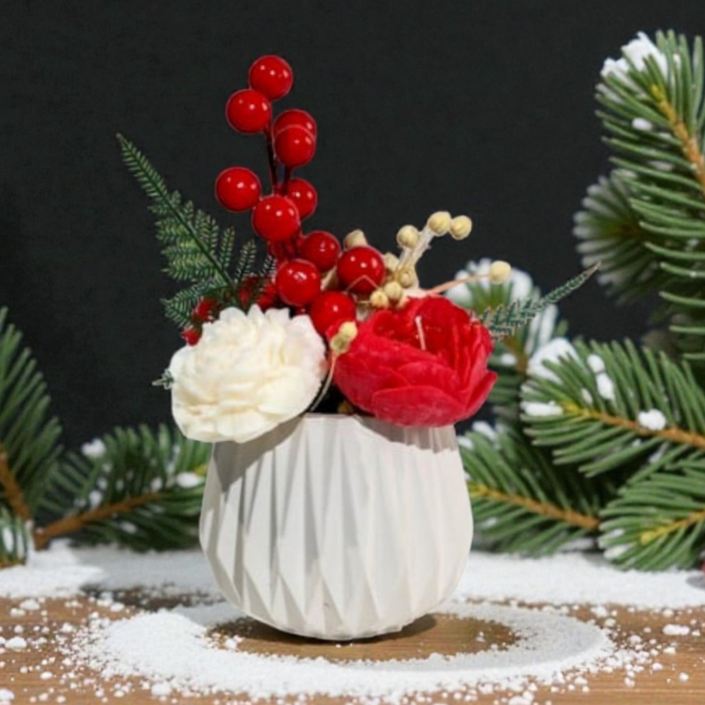 Βαζό Πορσελάνης με Λουλούδια