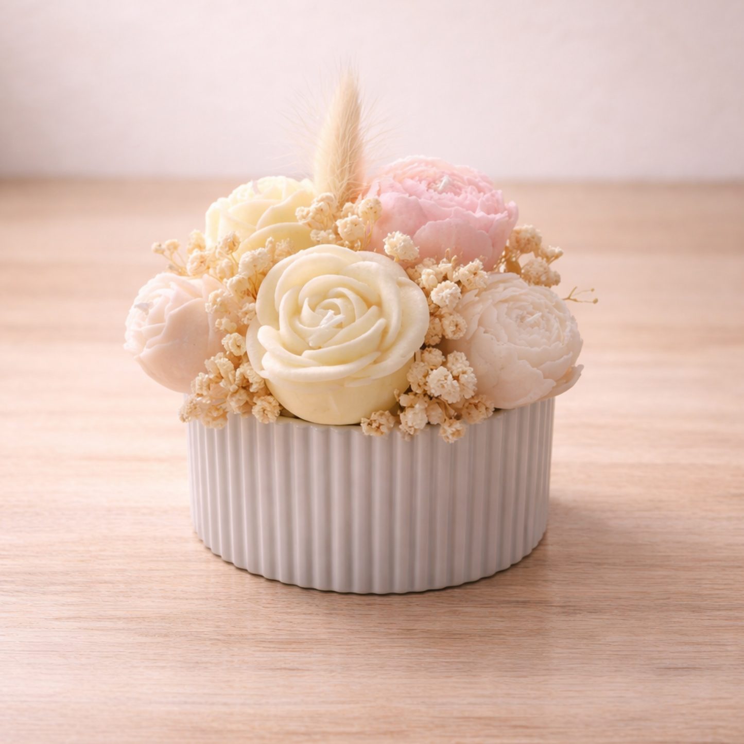 Πορσελάνινη με Τριαντάφυλλα απο Κερί