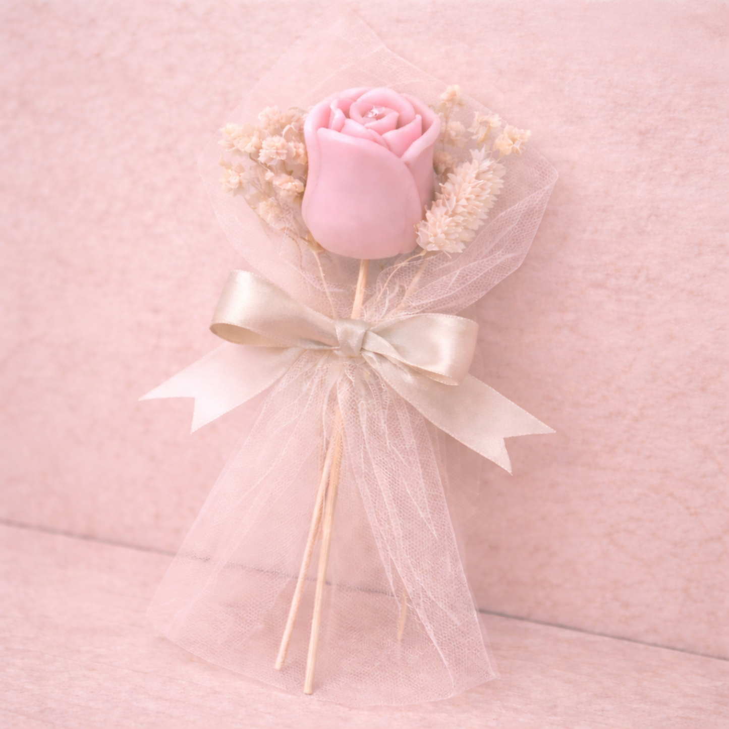 Μπομπονιέρα Γάμου Κερί Τριαντάφυλλο σε Τούλι