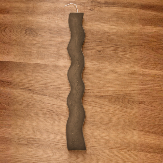 Πασχαλινή Λαμπάδα Κυματιστή – Καφέ