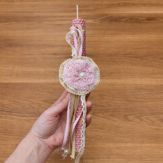 Ροζ Πασχαλινή Λαμπάδα Boho με Λουλούδι & Κορδέλες